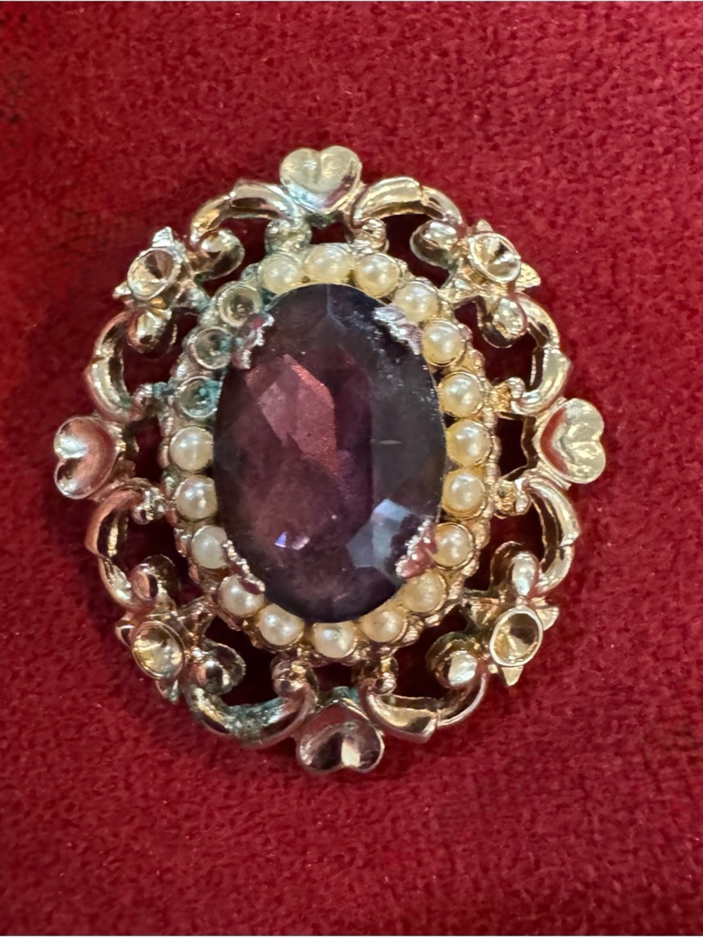 Vintage Coro Brooch—Gold Tone w/Purple Center Stone & Faux Seed Pearls—Damaged